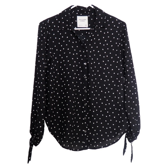 Abercrombie & Fitch Tie-Sleeve Button Up Shirt - Picture 1 of 3